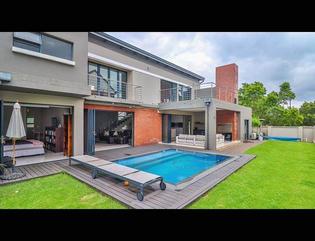 5 BEDROOM HOUSE FOR SALE IN MIDSTREAM RIDGE